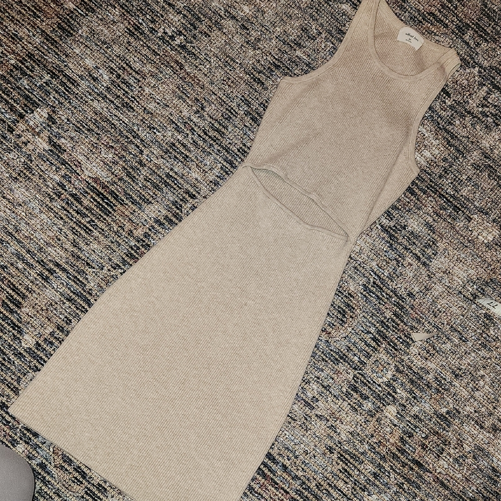 Aritzia Wilfred Free Cut-Out Knit Ribbed Mini Dress Color Oat. Size 2XS
